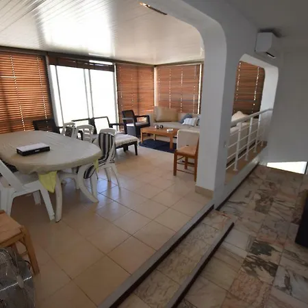 Apartmán 3 Bedroom Duplex In Condominium W/ Pool, Albufeira