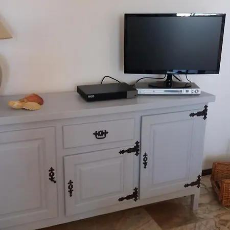 3 Bedroom Duplex In Condominium W/ Pool, Apartamento *