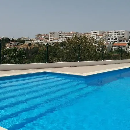 Apartamento 3 Bedroom Duplex In Condominium W/ Pool, Albufeira
